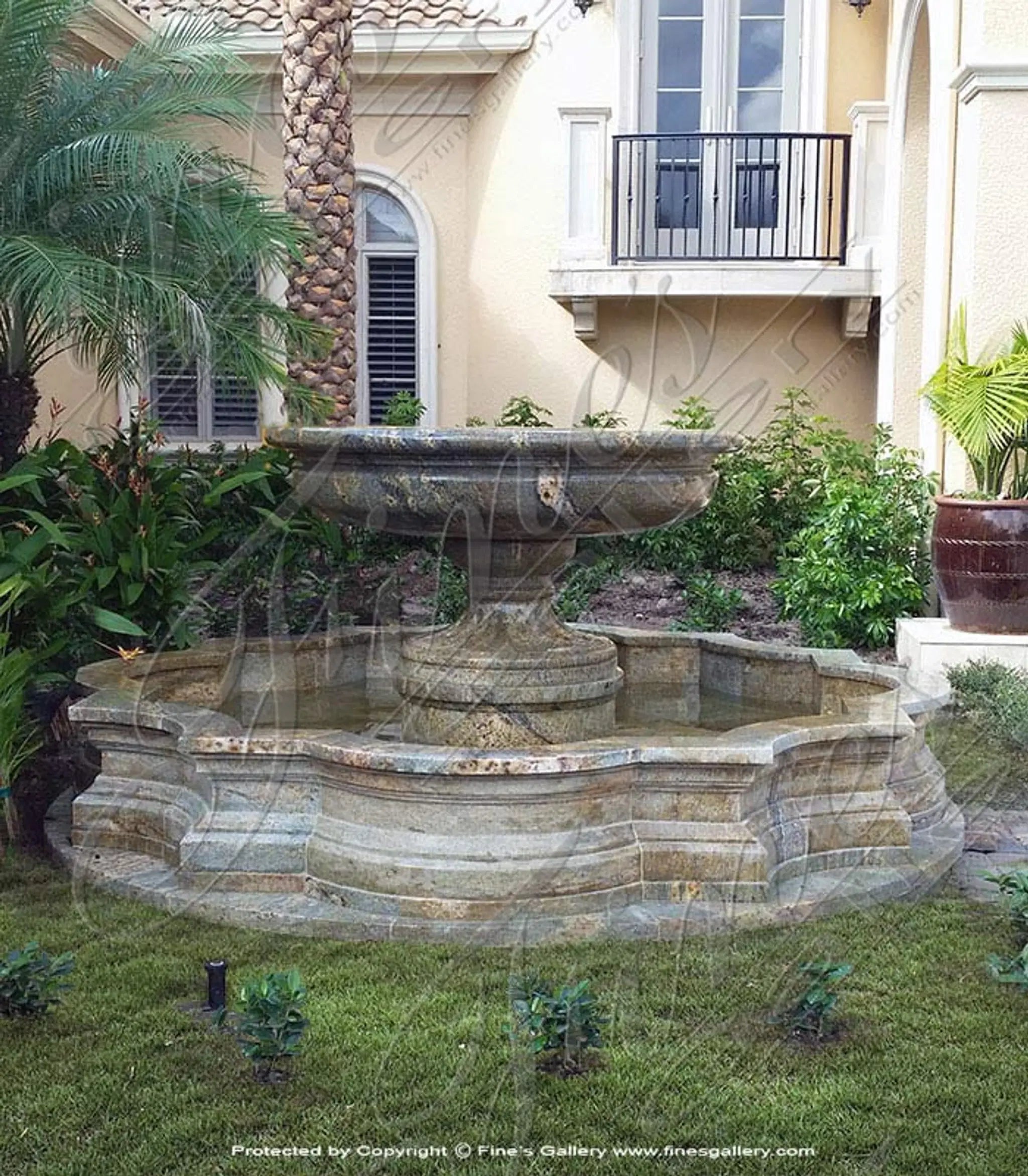 Single Tiered Granite Fountain